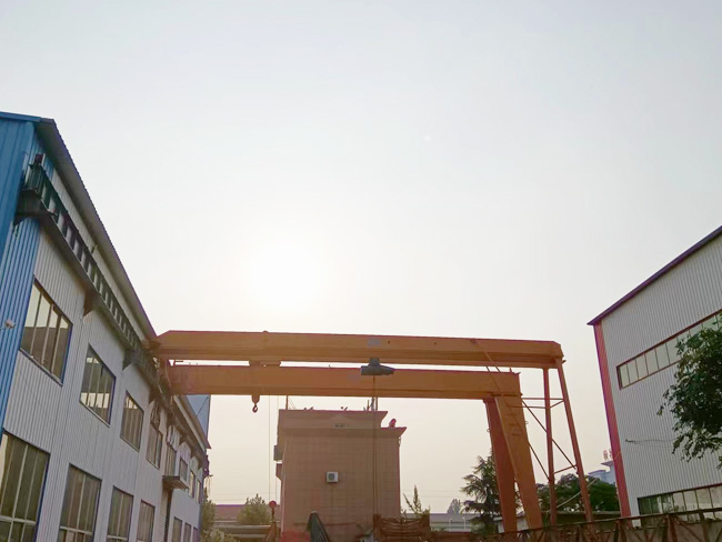 bmh電動(dòng)葫蘆門式起重機(jī)（半門式）