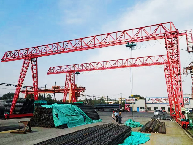 MHh型電動(dòng)葫蘆門式起重機(jī)